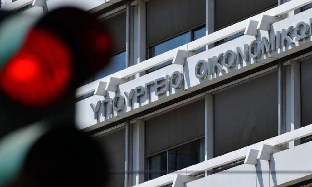 "Στον πάγο" η μείωση ΕΝΦΙΑ και οι αλλαγές στις αντικειμενικές αξίες